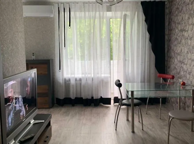 Пр.Поля 104 Апартаменты